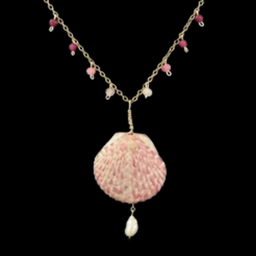 MerMade Divine Necklace - Pink Scallop Shell